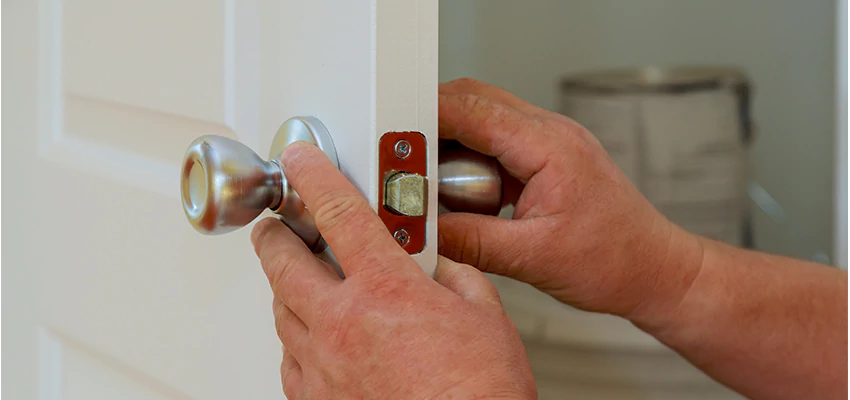 AAA Locksmiths For lock Replacement in Lockport, Illinois